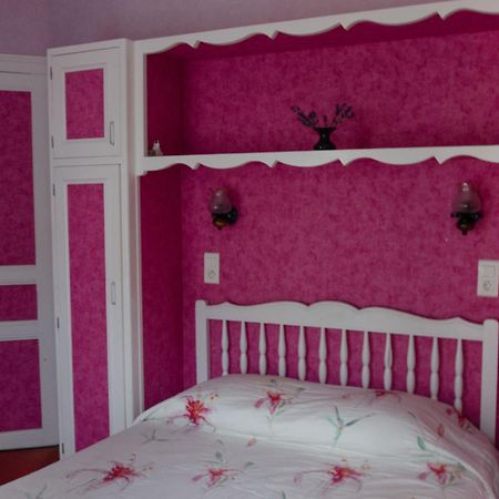 A L'Abri Des Vents Bed and Breakfast Saint-Jean-le-Thomas Exteriör bild