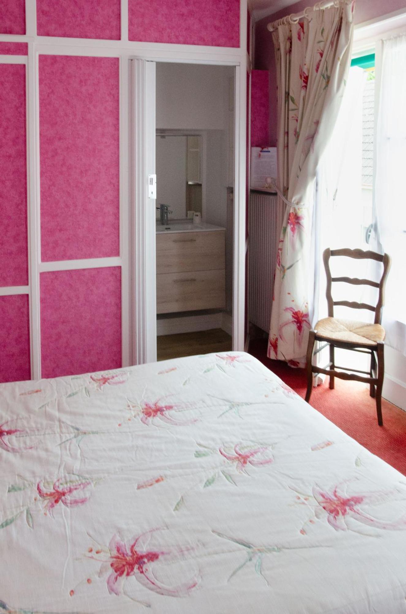 A L'Abri Des Vents Bed and Breakfast Saint-Jean-le-Thomas Exteriör bild